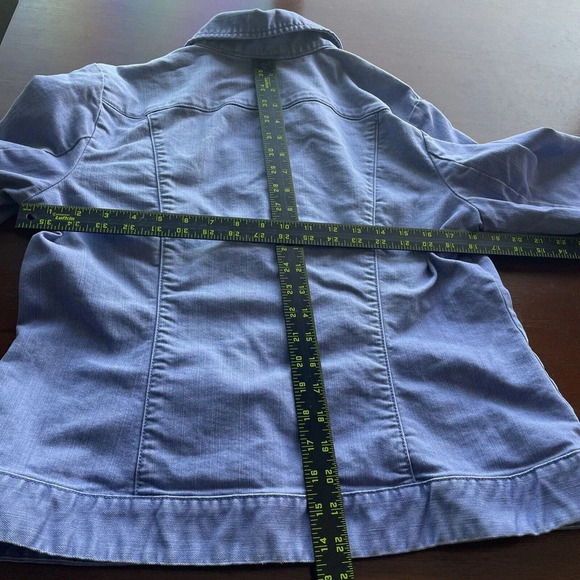 Chicos Platinum Womens Ruched Jacket Sz 2 US 12 Zip Pockets Blue Denim Chic - Picture 10 of 12